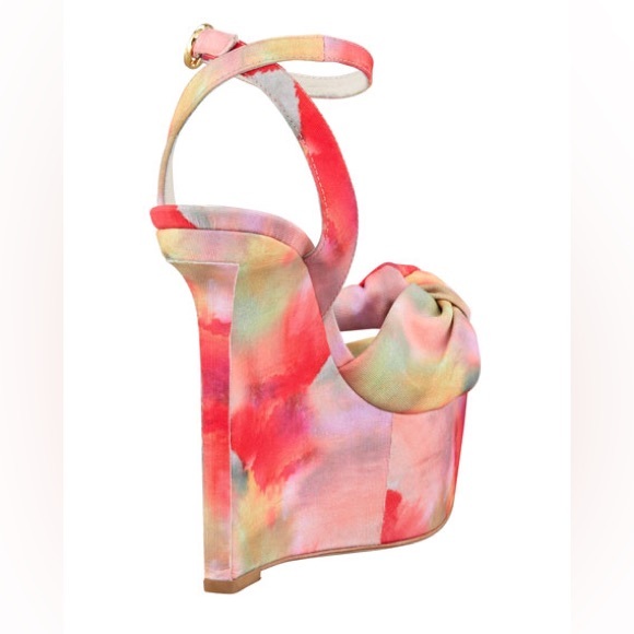 Alice + Olivia by Stacey  bendet Ilisa Watercolor-Print Wedge Sandal - Picture 2 of 8